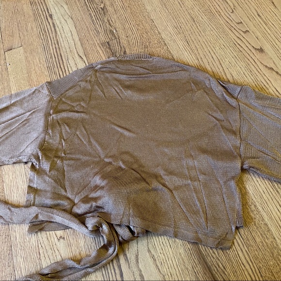 Zara sweater with front knot - Picture 11 of 11